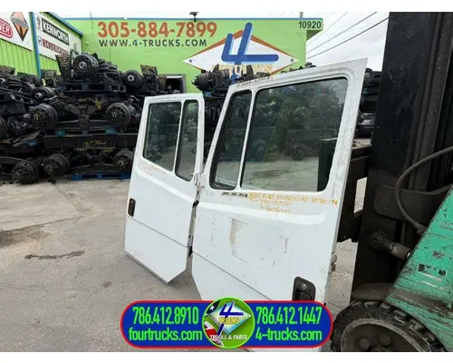 Freightliner FL80 Door Assembly, Front