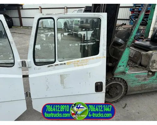 Freightliner FL80 Door Assembly, Front