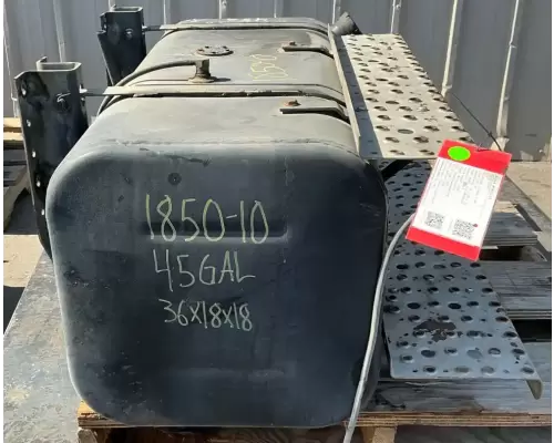 Freightliner FL80 Fuel Tank