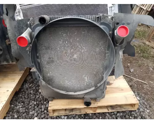 Freightliner FL80 Radiator