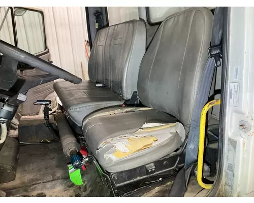 Freightliner FL80 Seat (Air Ride Seat)