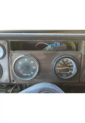 Freightliner FLA Instrument Cluster