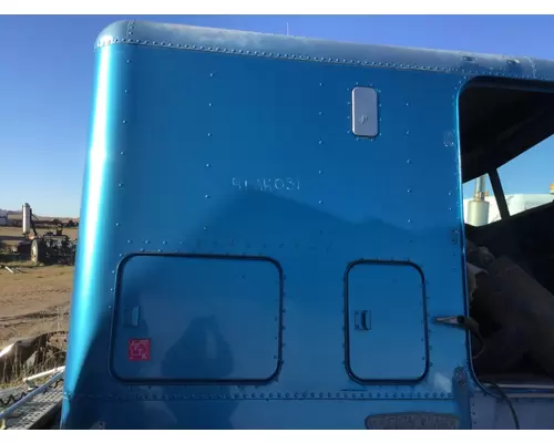 Freightliner FLA Sleeper Door