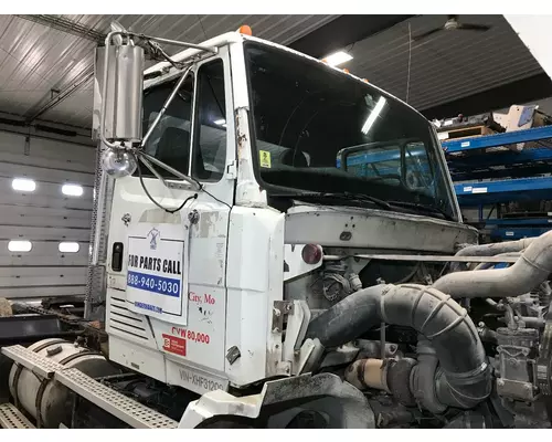 Freightliner FLC112 Cab Assembly