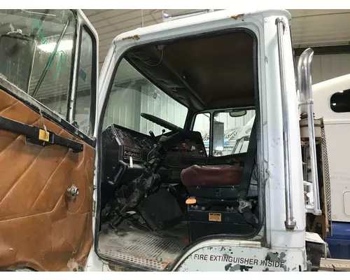 Freightliner FLC112 Cab Assembly