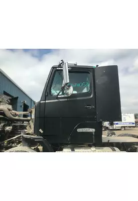 Freightliner FLC112 Cab Assembly