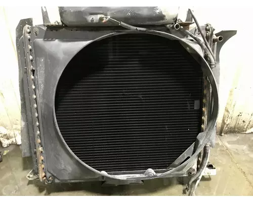 Freightliner FLC112 Cooling Assembly. (Rad., Cond., ATAAC)