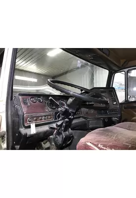 Freightliner FLC112 Dash Assembly