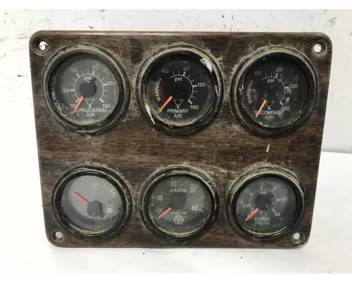 Freightliner FLC112 Dash Assembly