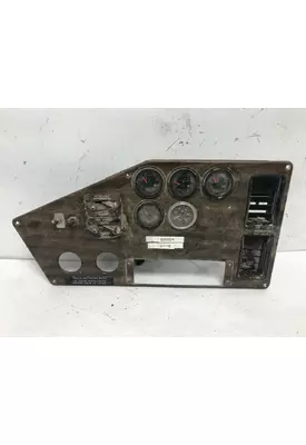 Freightliner FLC112 Dash Assembly