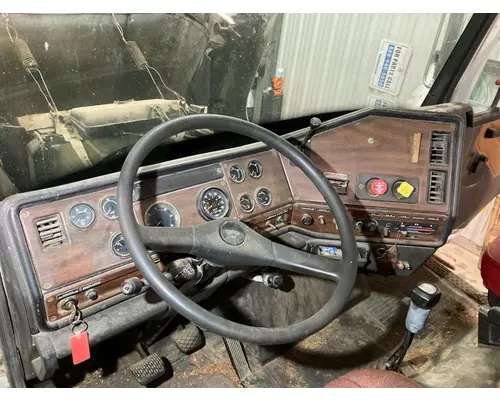 Freightliner FLC112 Dash Assembly