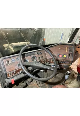 Freightliner FLC112 Dash Assembly