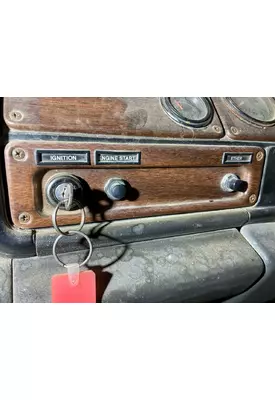 Freightliner FLC112 Dash Assembly