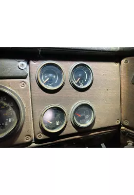 Freightliner FLC112 Dash Assembly