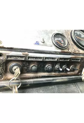 Freightliner FLC112 Dash Panel