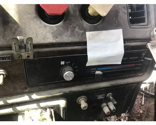 Freightliner FLC112 Heater & AC Temperature Control