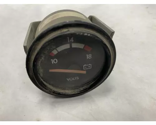 Freightliner FLC112 Instrument Cluster