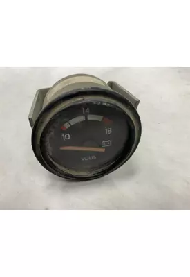 Freightliner FLC112 Instrument Cluster