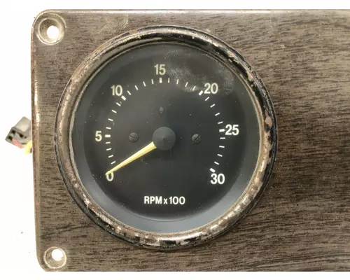 Freightliner FLC112 Instrument Cluster