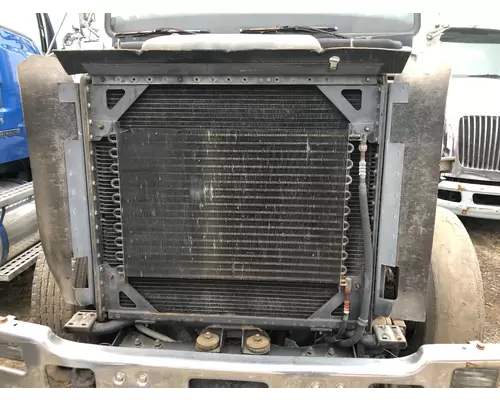 Freightliner FLC112 Radiator