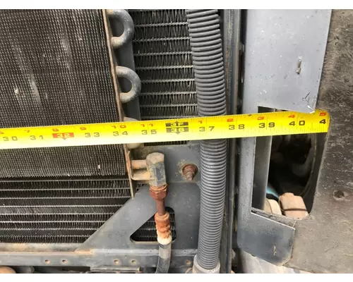 Freightliner FLC112 Radiator