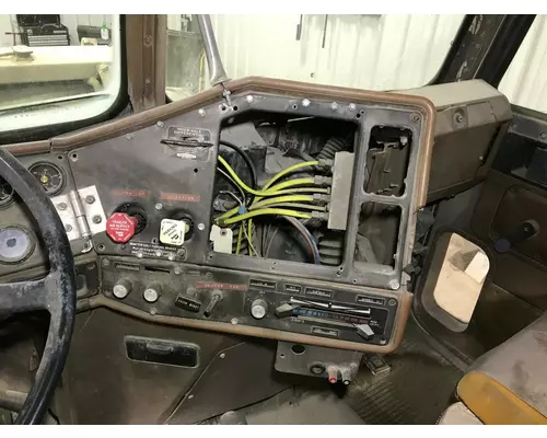 Freightliner FLC120 Dash Assembly