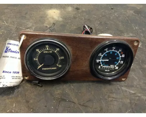 Freightliner FLC120 Instrument Cluster