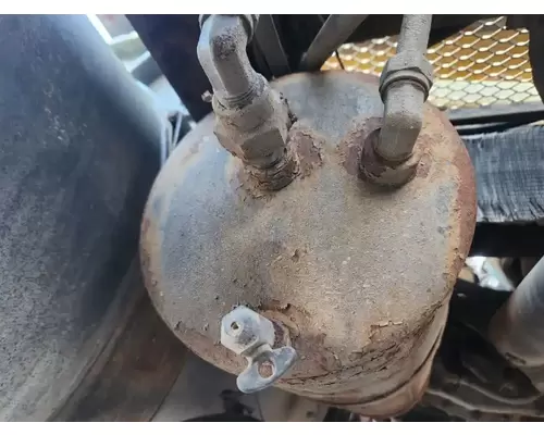 Freightliner FLC Air Tank