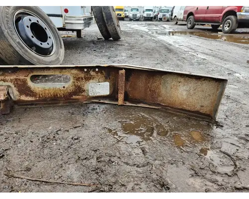 Freightliner FLC Bumper Assembly, Front