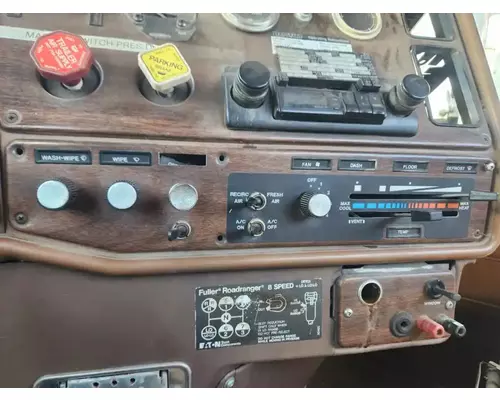 Freightliner FLC Miscellaneous Parts