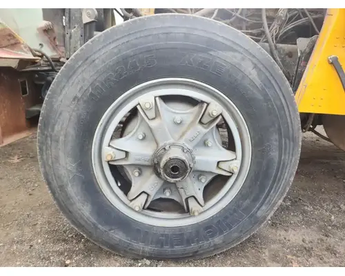 Freightliner FLC Spindle  Knuckle, Front