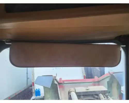 Freightliner FLC Sun Visor (External)