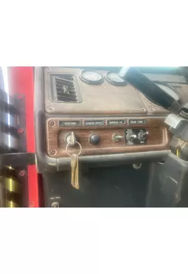 Freightliner FLD112SD Dash Assembly