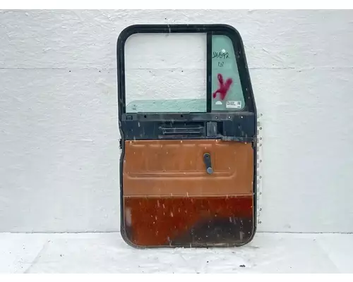 Freightliner FLD112SD Door Assembly, Front