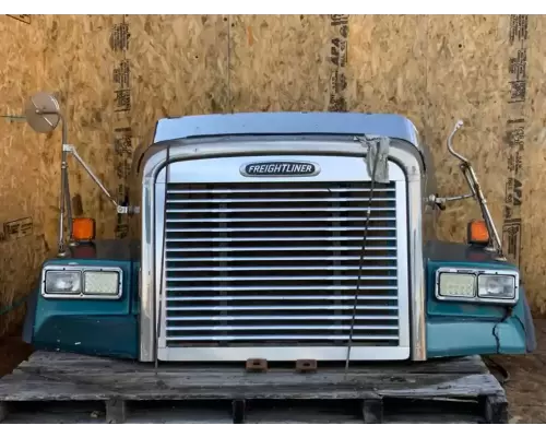 Freightliner FLD112SD Hood