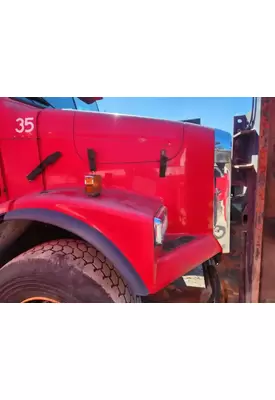 Freightliner FLD112SD Hood
