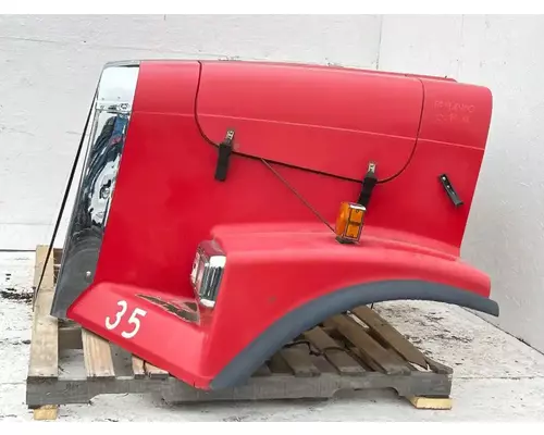Freightliner FLD112SD Hood