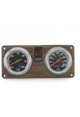 Freightliner FLD112SD Instrument Cluster