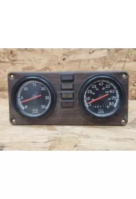 Freightliner FLD112SD Instrument Cluster