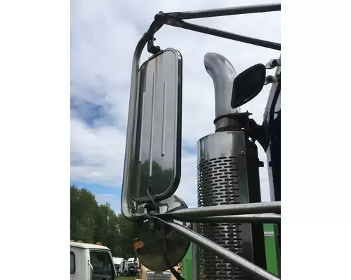 Freightliner FLD112SD Mirror (Side View)