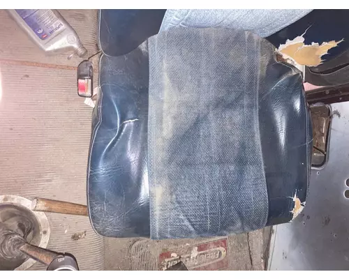 Freightliner FLD112SD Seat (non-Suspension)