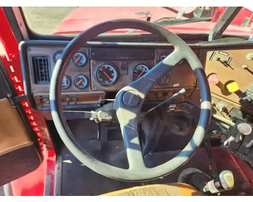 Freightliner FLD112SD Steering Column