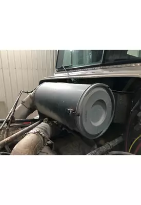 Freightliner FLD112 Air Cleaner