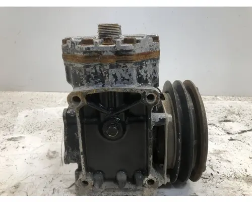 Freightliner FLD112 Air Conditioner Compressor
