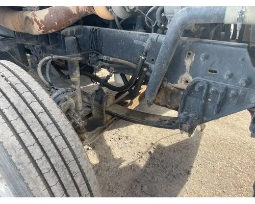 Freightliner FLD112 Axle Assembly, Front (Steer)