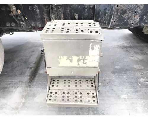 Freightliner FLD112 Battery Box