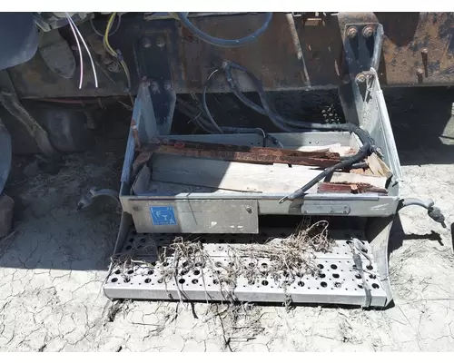 Freightliner FLD112 Battery Box