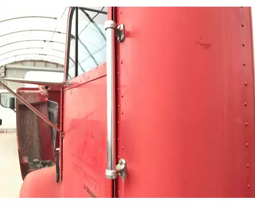 Freightliner FLD112 Body, Misc. Parts