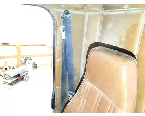 Freightliner FLD112 Body, Misc. Parts