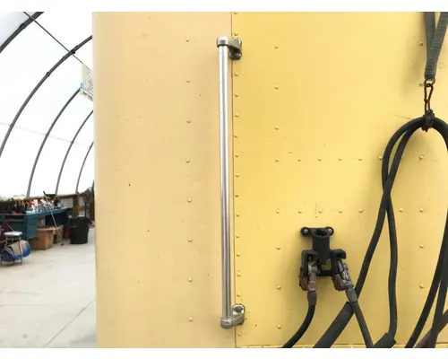 Freightliner FLD112 Body, Misc. Parts